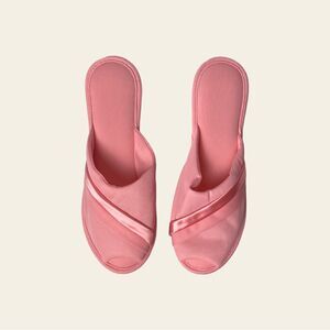 Vintage Madye’s Glamour Skuffs Satin Slippers Size 6.5 - 7.5